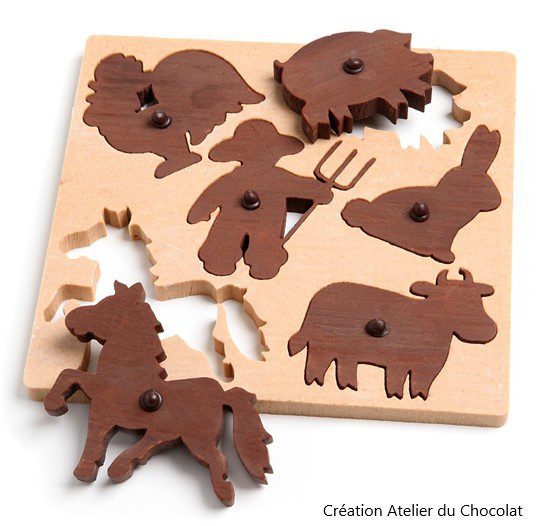 waterjet-cutting-machine-for-chocolate-makers-chef cut